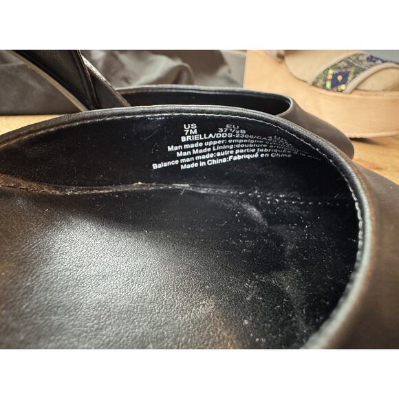 DKNY Women's Faux Leather Block Heel Briella-Platform ANK Pump Size 7 - Picture 4 of 10